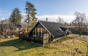 2 Bedroom Stunning Home In Skjern